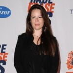 Holly Marie Combs has rise above every obstacle to attain the fame she deserves despite her poor background.