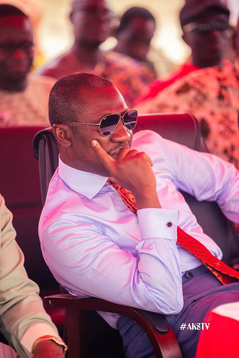 Minority leader and member of parliament for the Efutu constituency has been seen in a video assaulting a police officer in what can be a described as a confrontation between the police and the protestors. The opposition New Patriotic Party hit the street of Accra on Monday May 5,2025 to register their displeasure against the suspension of the Chief of Justice Getrude Torkonoo by the Mahama led administration. Protestors in their anger, criticized President John Dramamni Mahama for attacking Judiciary by making a case against the Chief Justice. The leading member of the NPP in the heat of the demonstration was seen physically and verbally assaulting a police officer. The law maker was the seen hitting the law enforcement officer on the head. The cause of the MP's rage towards the police officer remains unclear. Richard Ahigbah, the New Patriotic Party's Director of Communications, had to intervene and quell escalating tensions.