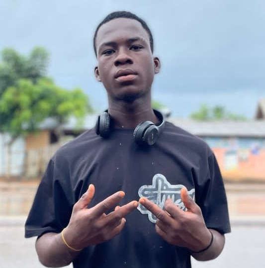 A 15-year-old boy has committed suicide inside the Tarkwa-Simpa Police cells, a disturbing development that has shocked both his family and community members.