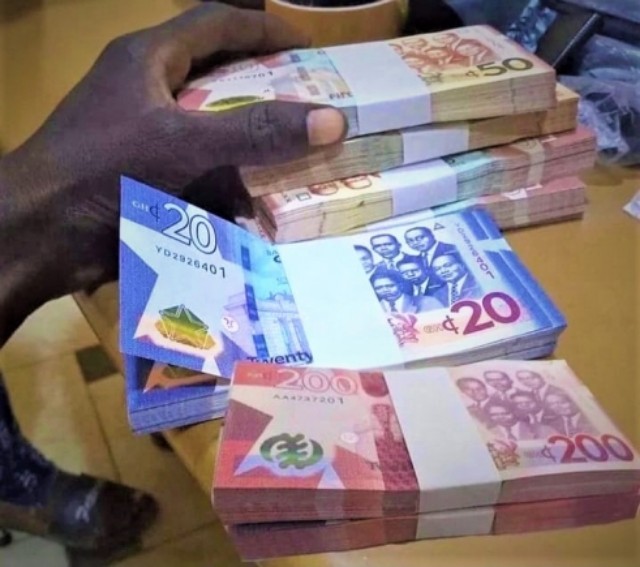 Constance Gyasi Nimako, a trader has been remanded into police custody by an Accra Circuit Court for allegedly making away with funds mistakenly transferred to her bank account.