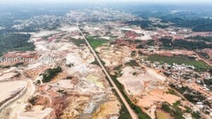 Recent environmental research has shown extensive pollution from mercury, arsenic, lead, and other heavy metals across Ghana’s artisanal and small-scale gold mining (ASGM) areas, prompting significant public health and environmental concerns.