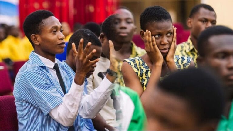 After beating fierce opposition from West Africa SHS and Hohoe E.P. SHS, Osei Tutu Senior High School has successfully earned a seat in the National Science and Maths Quiz quarterfinals.