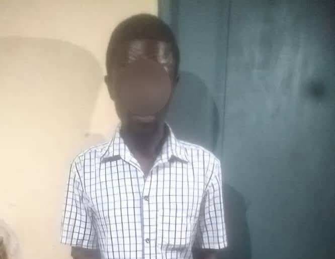 The Ghana Police Service has apprehended a man seen in a viral video giving a substance believed to be cigarettes to a child. 