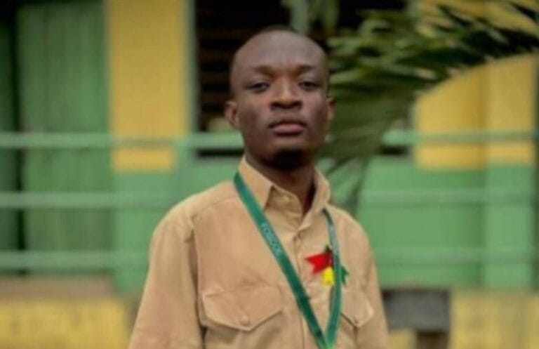 A trained teacher identified asPrince Nkrumah stationed at Assin Fosu has committed suicide after taking in weedicide, according to sources.