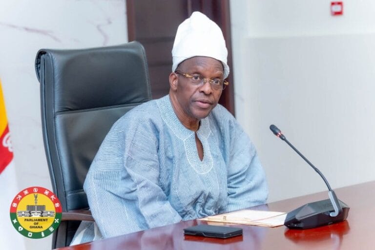 Alban Kingsford Sumana Bagbin, the Speaker of Parliament, has thrown his weight behind calls from well meaning Ghanaians including parliamentarians for the scrapping of the Office of the Special Prosecutor (OSP) which he perceives as ineffective, akin to a toothless dog that barks without delivering any substantial action