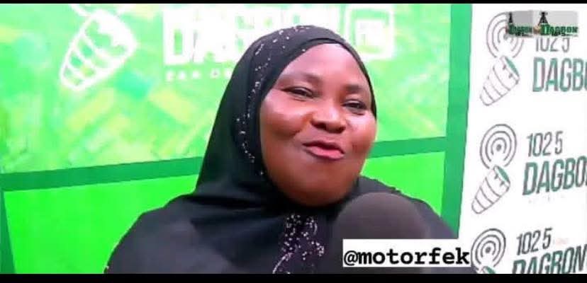 A Dagbani female highlife legend has died in a fatal accident at Juaso in the Ashanti Region on Friday May 29.