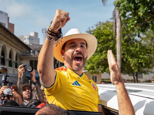 Colombia has elected businessman and political newcomer Abelardo de la Espriella as its next president, marking a significant shift in the country’s political landscape
