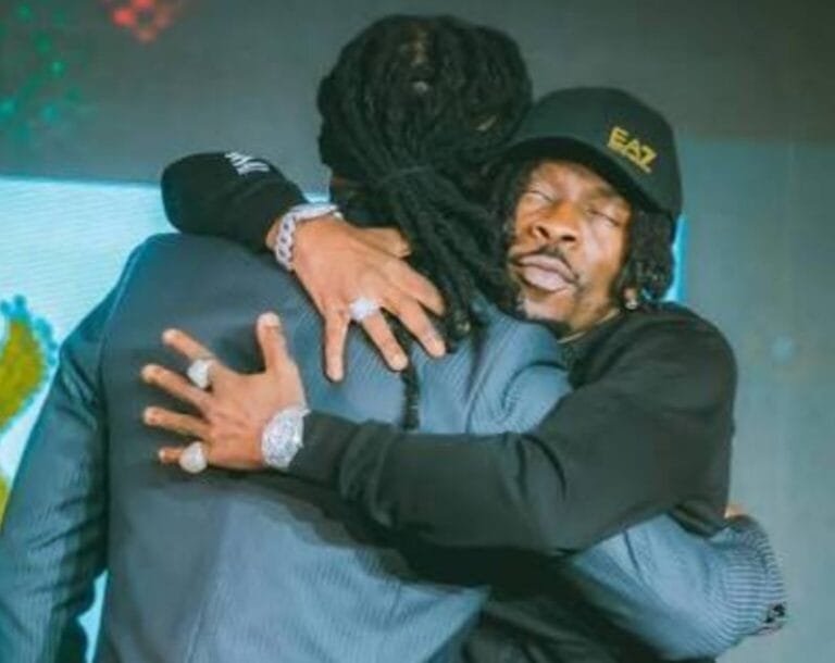Afro-dancehall musician Stonebwoy has hit back at Shatta Wale questioning why the ‘Ayoo’ hitmaker keeps spreading lies about him when he gets the slightest opportunity