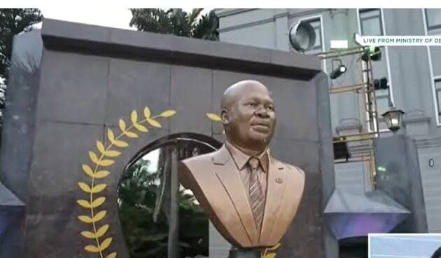 President John Mahama has unveiled a cenotaph at the Ministry of Defence in honour of late Dr. Omane Boamah during Ghana's national remembrance programme marking the first anniversary of the 2025 military helicopter crash.